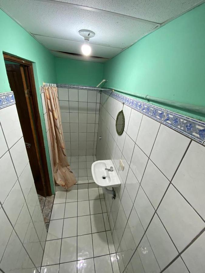Hospedaje Catalinass Liberia Cameră foto